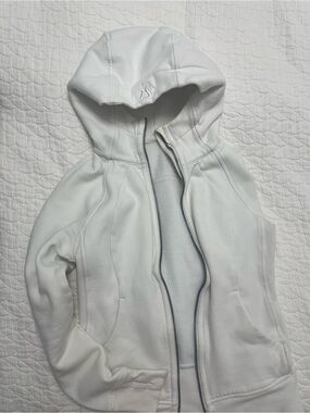 Lululemon Scuba White Zip-Up Hoodie - Size 4